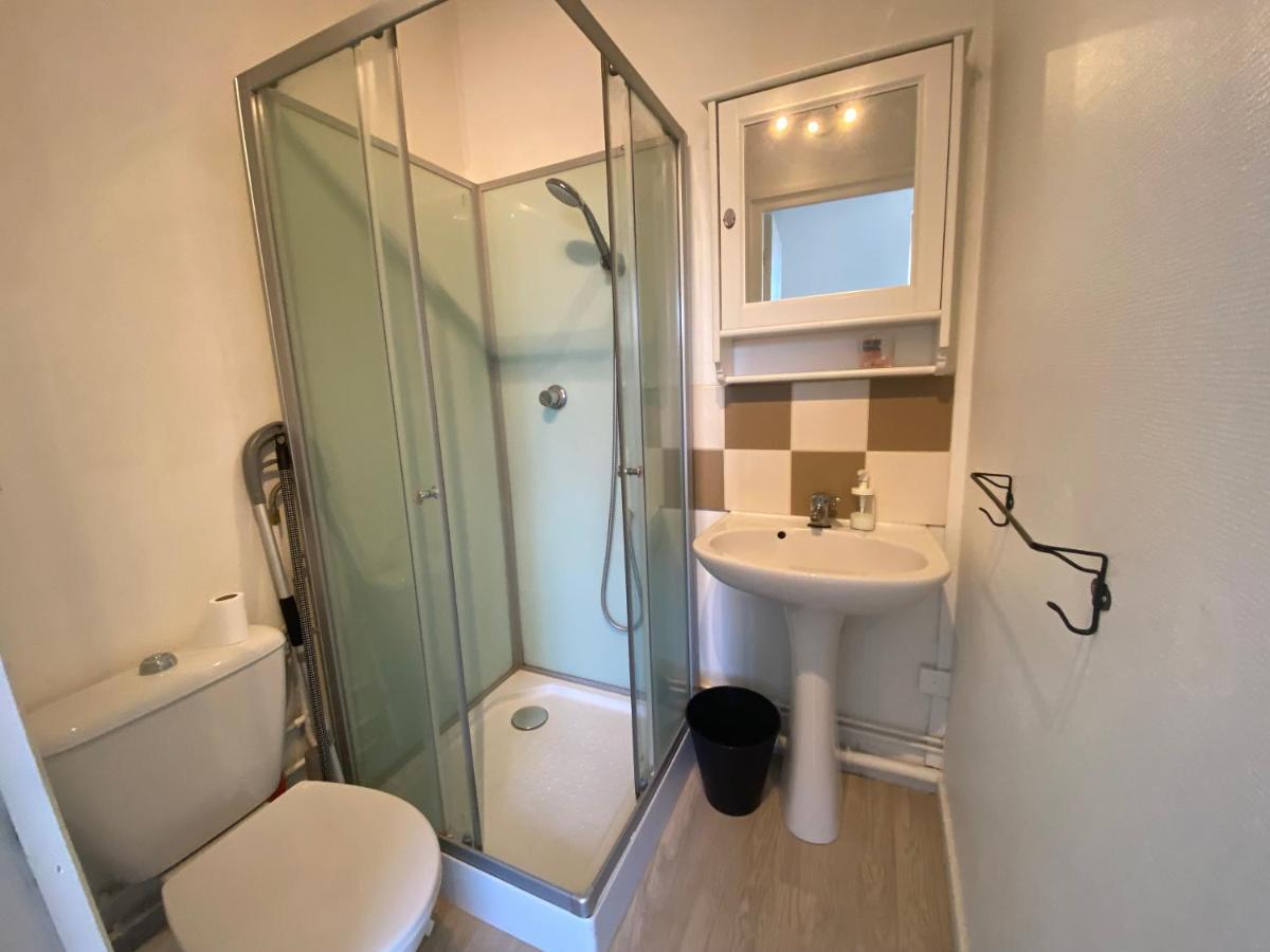 Petit Studio Confortable Pour Deux Personnes - 037 Rouen Bagian luar foto